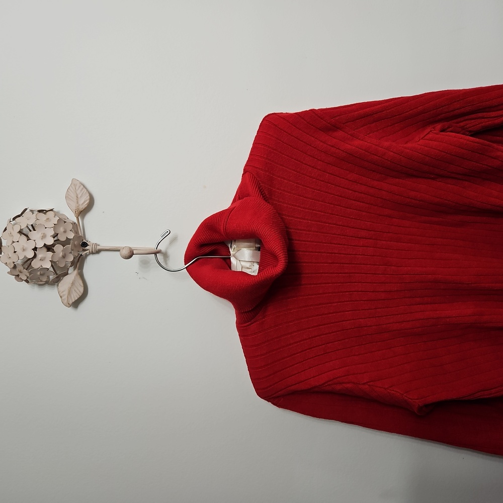 Pierre cardin red sweater sz large